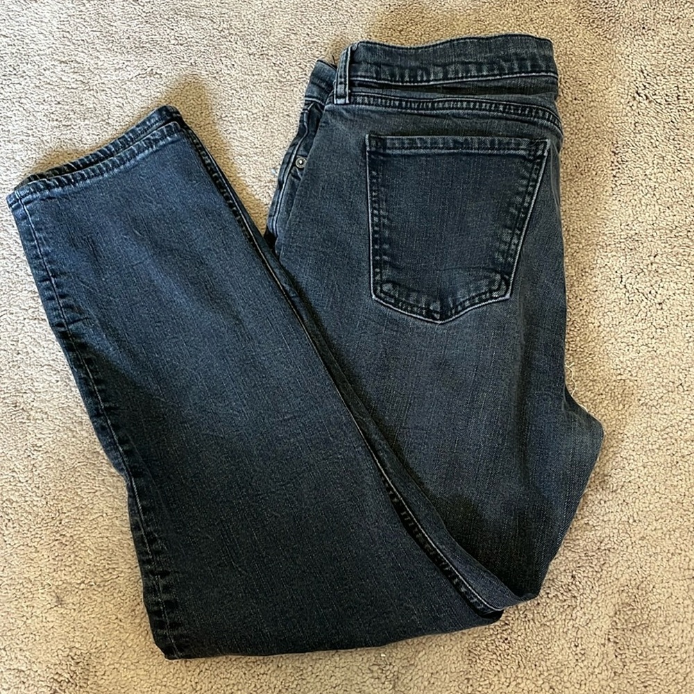 Old Navy Black Mid-Rise Boyfriend Jeans